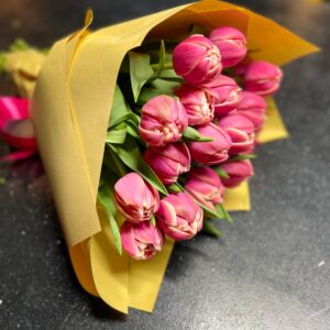 Buchet 15 lalele duble
