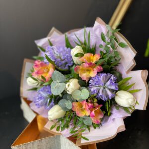 Buchet primăvară mixt