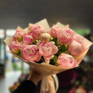 Buchet 13 bujori