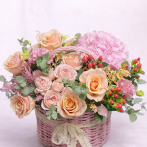 Coș floral „Delicate Pink Grande”